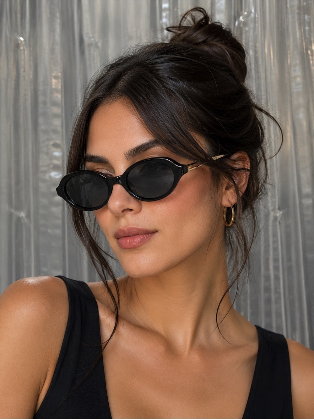 Jessica Simpson J5711 OXGLD Women's Vintage Oval Sunglasses- Black & Gold-New